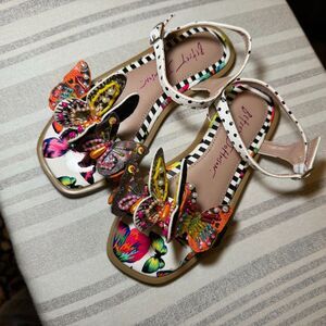 Betsey Johnson | butterfly sandals